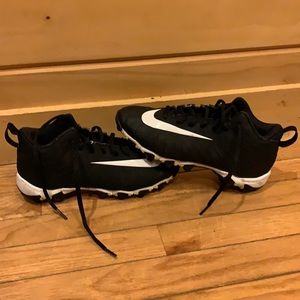 Boys Nike football cleats